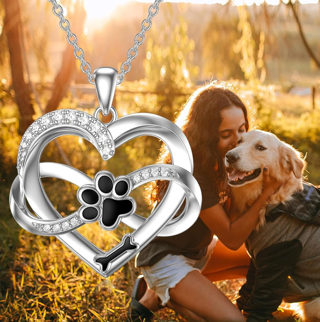 Collier Infinity avec Cœur et Patte en Argent – Bijoux Symboliques pour Animaux de Compagnie