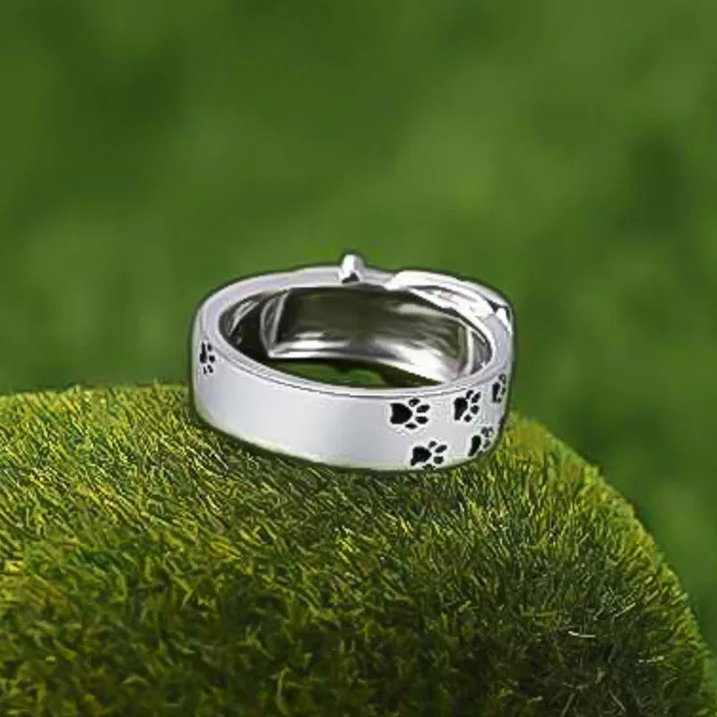 Bague ludique et tendance avec design en collier pour chien
